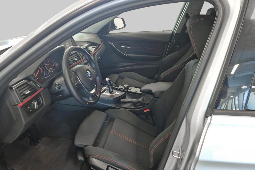 BMW 3-sarja 2015