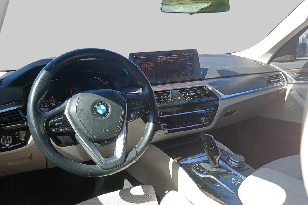 BMW 5-sarja 2021
