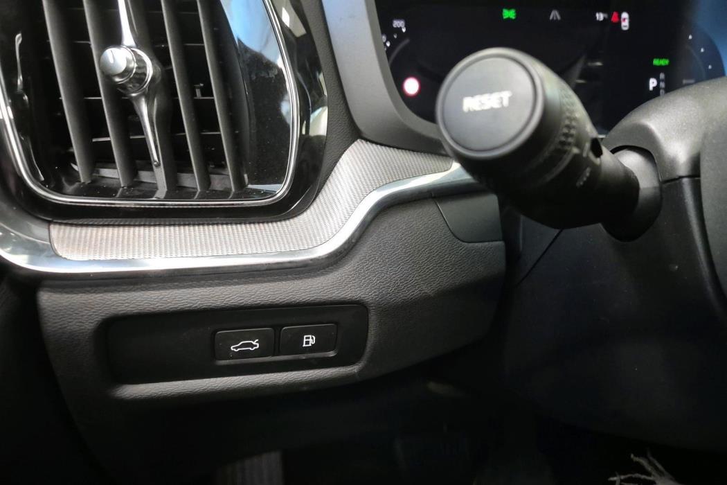 VOLVO S60 2022