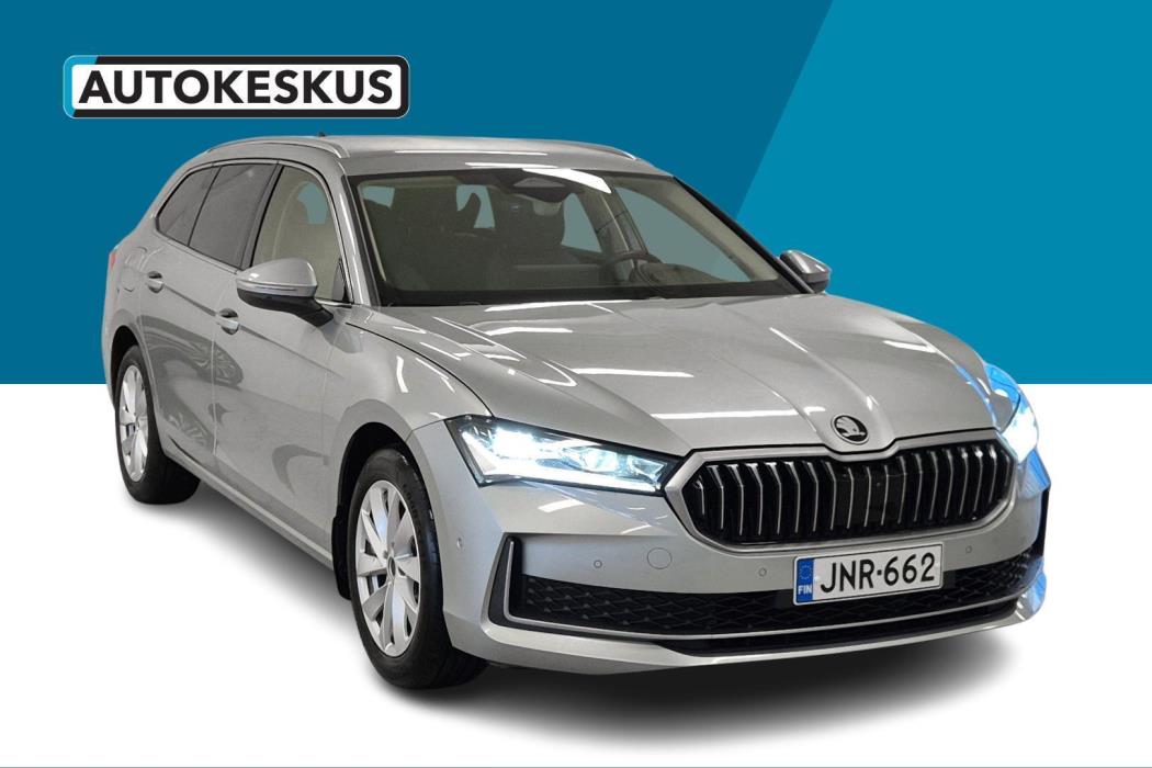SKODA Superb 2025