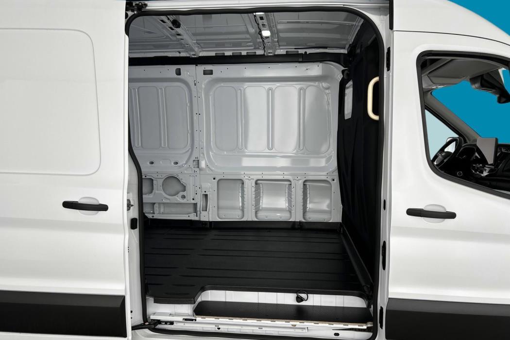 FORD Transit 2025