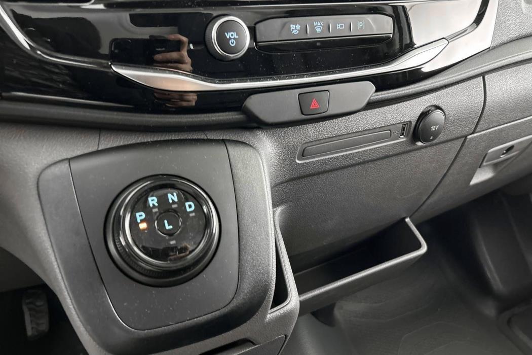 FORD Transit 2025
