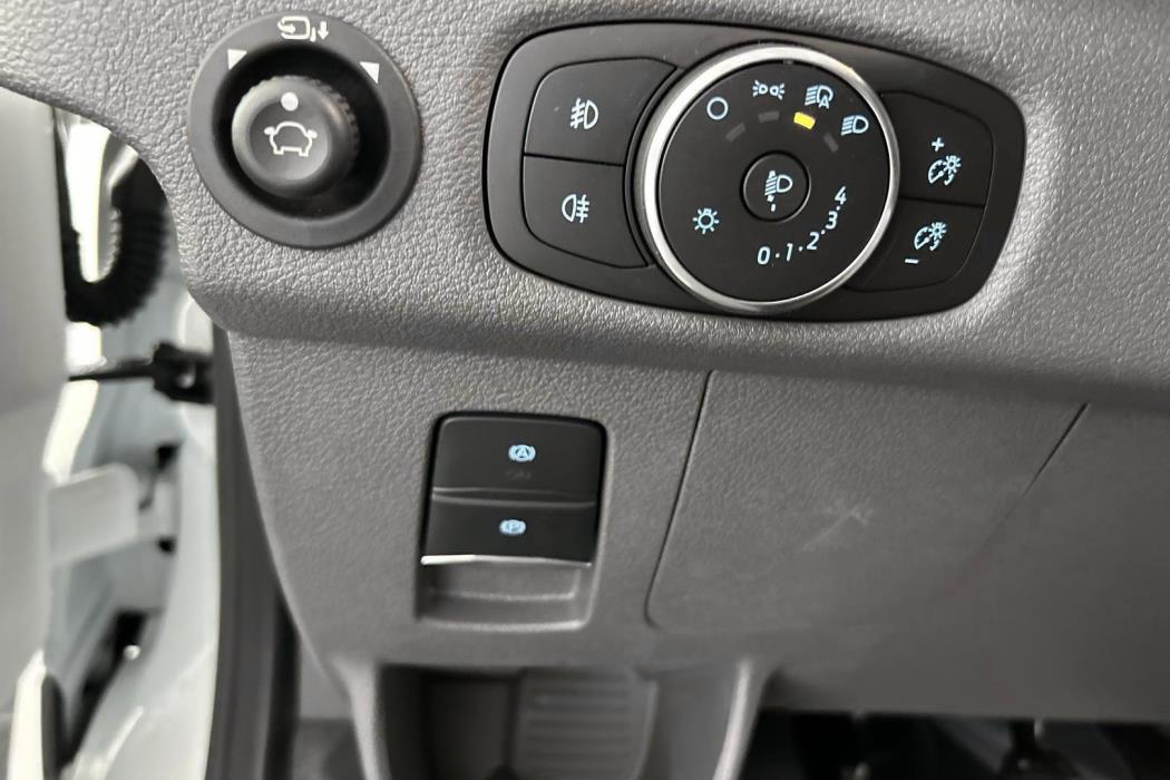 FORD Transit 2025