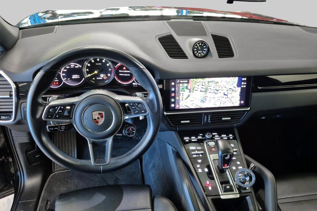 PORSCHE Cayenne 2022
