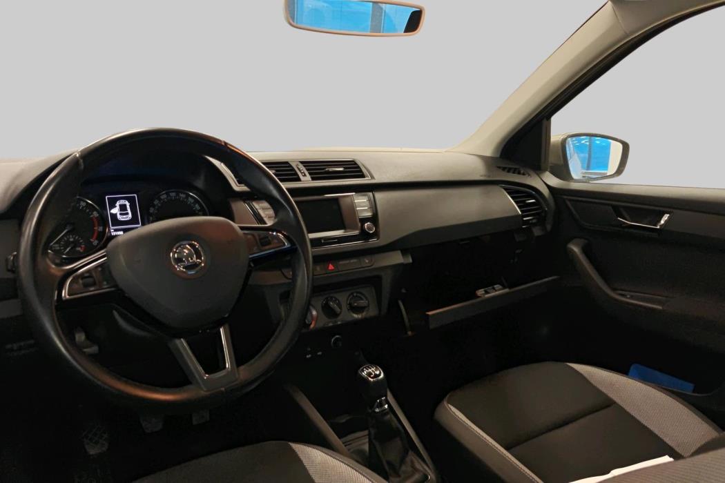 SKODA Fabia 2016