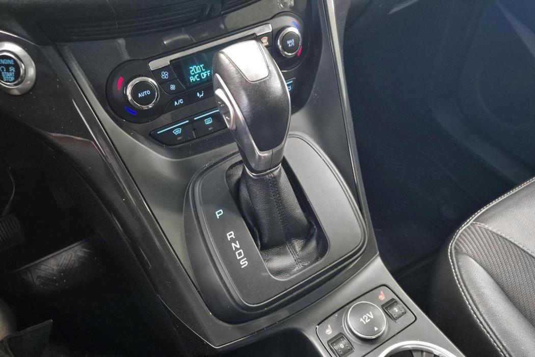 FORD Kuga 2016
