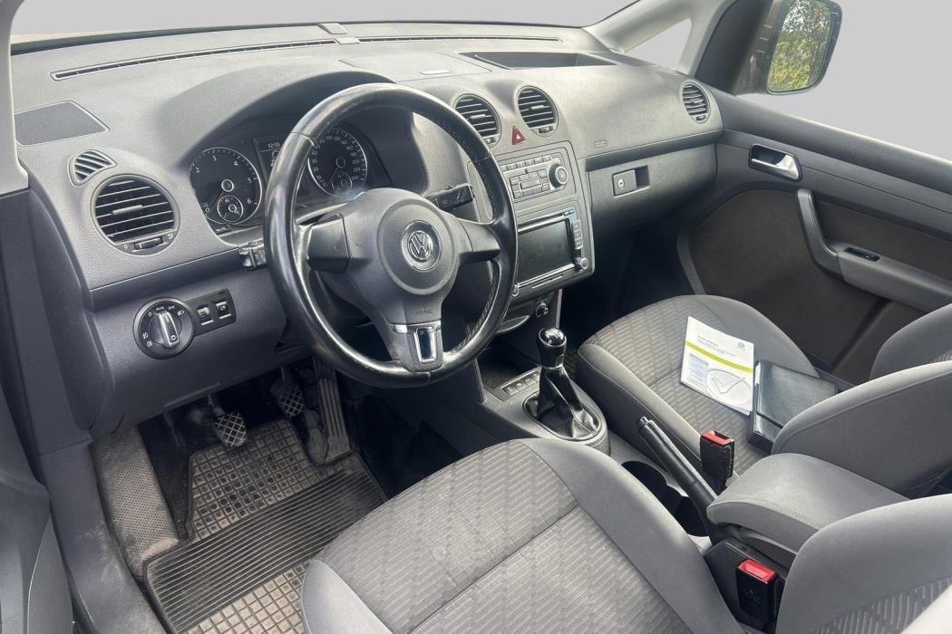 VOLKSWAGEN Caddy Maxi 2013