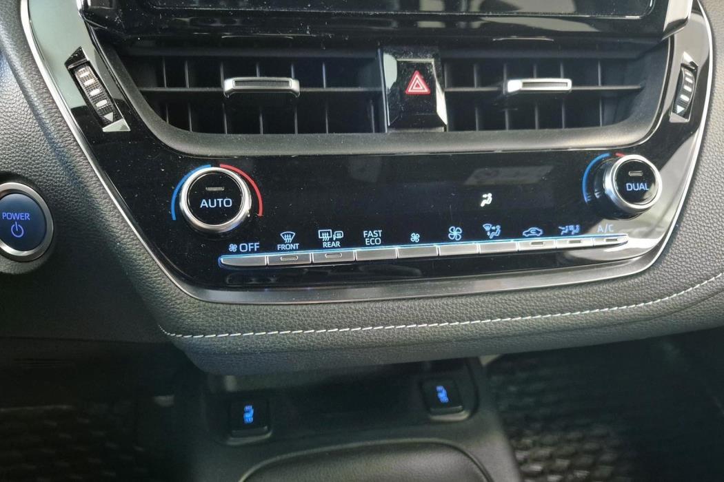 SUZUKI Swace 2022