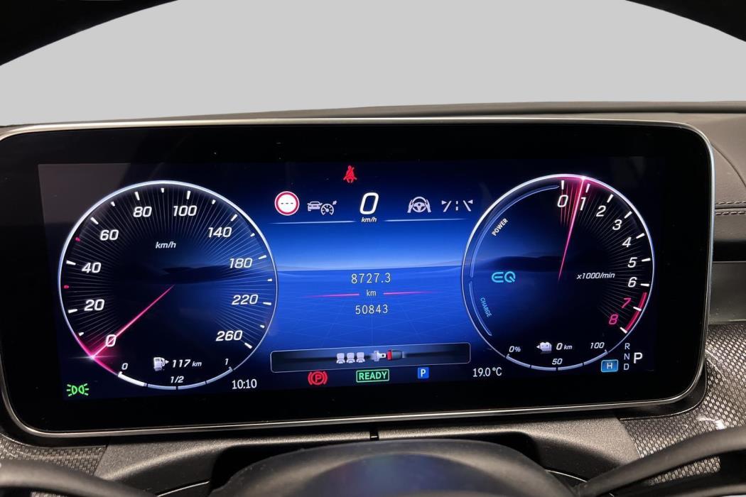 MERCEDES-BENZ C 2022