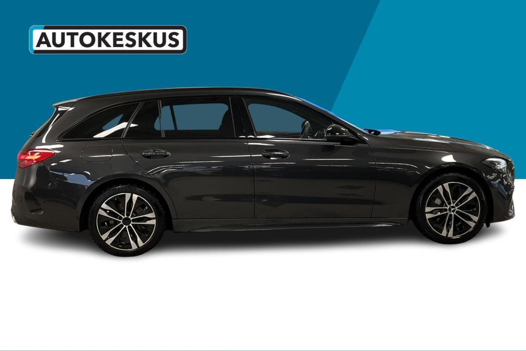 MERCEDES-BENZ C 2022