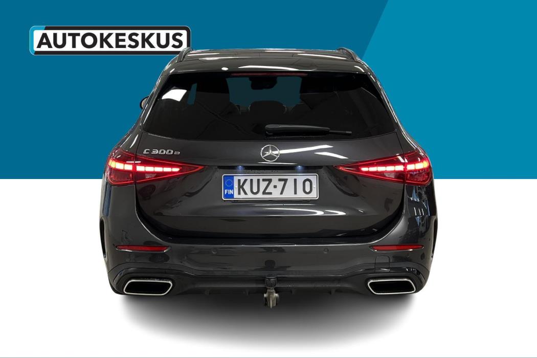 MERCEDES-BENZ C 2022