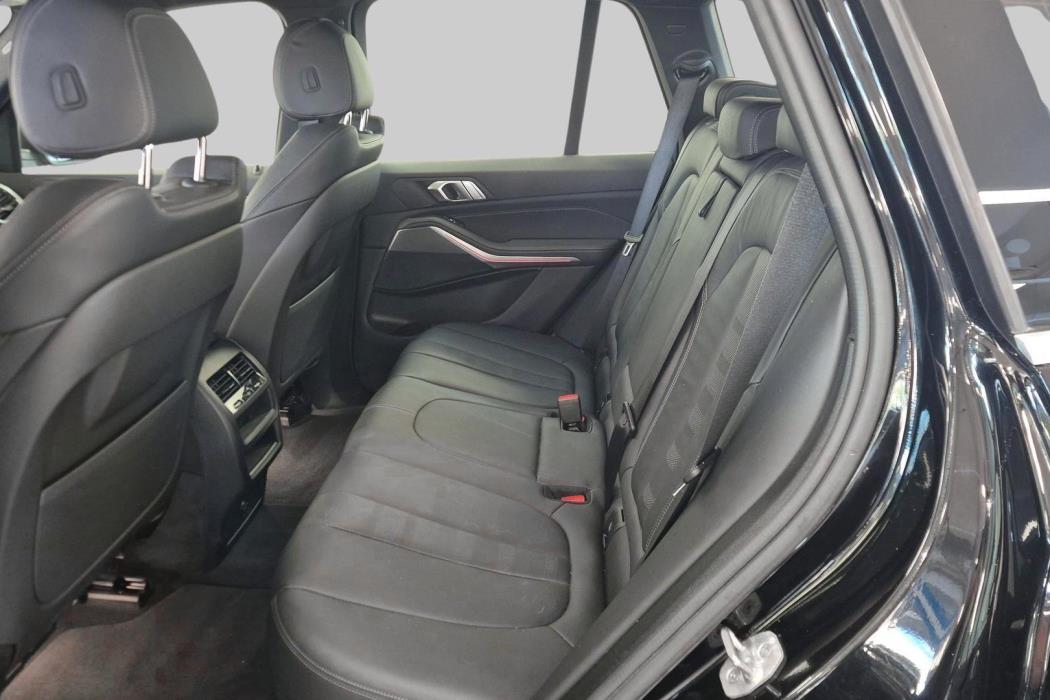 BMW X5 2021
