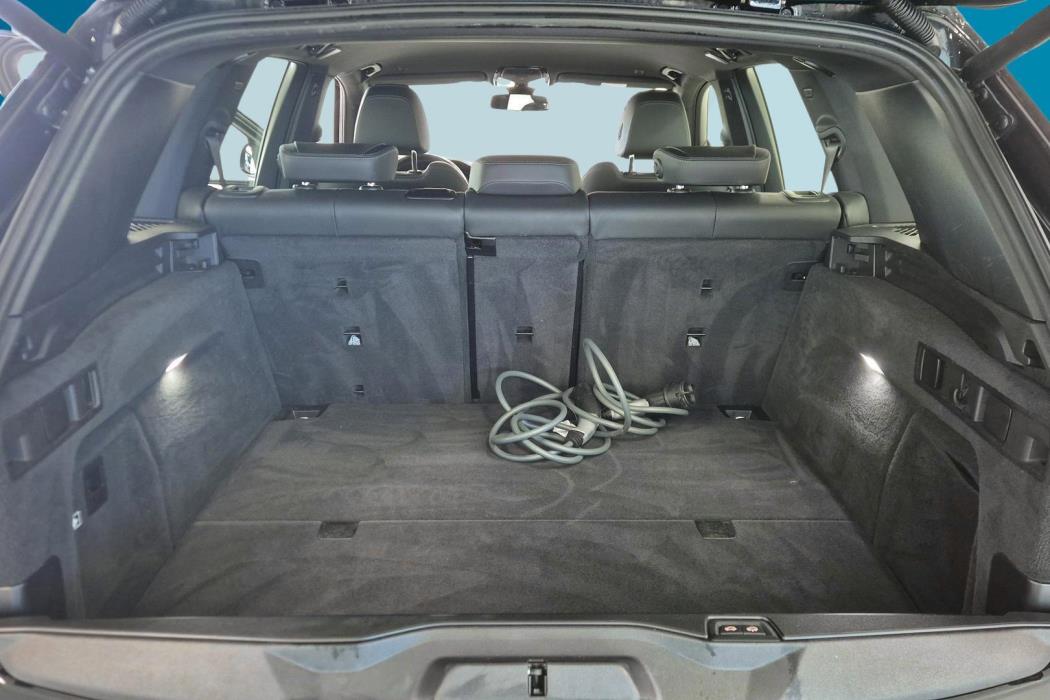 BMW X5 2021