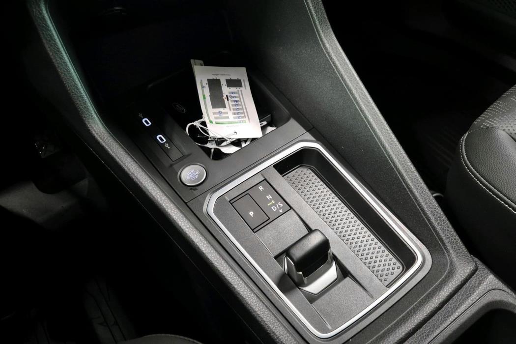 FORD Grand Tourneo Connect 2025