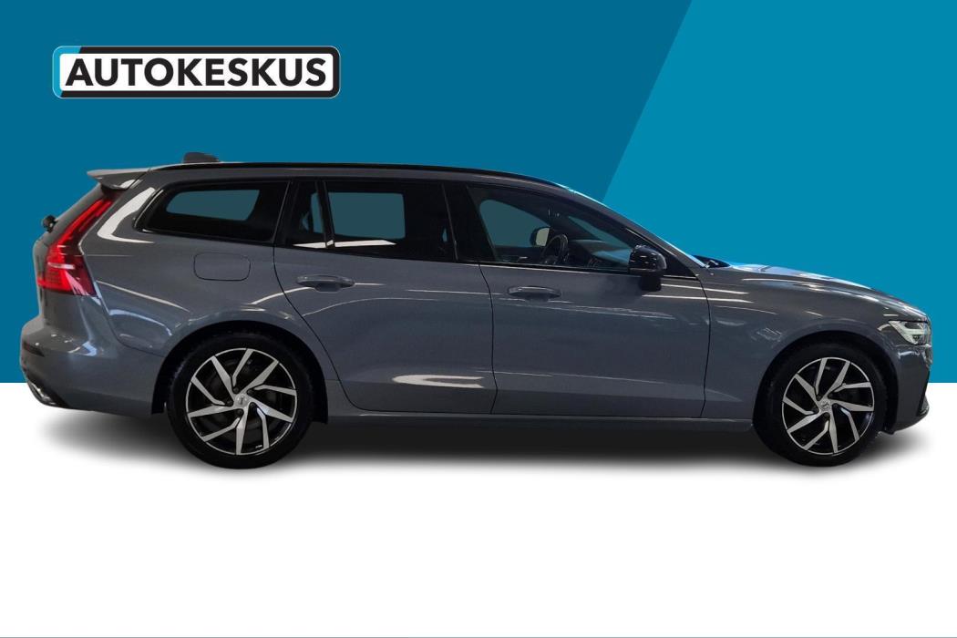VOLVO V60 2022