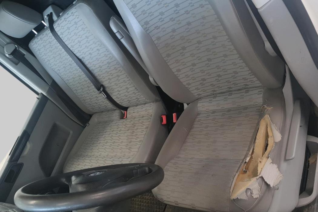 VOLKSWAGEN Transporter 2013