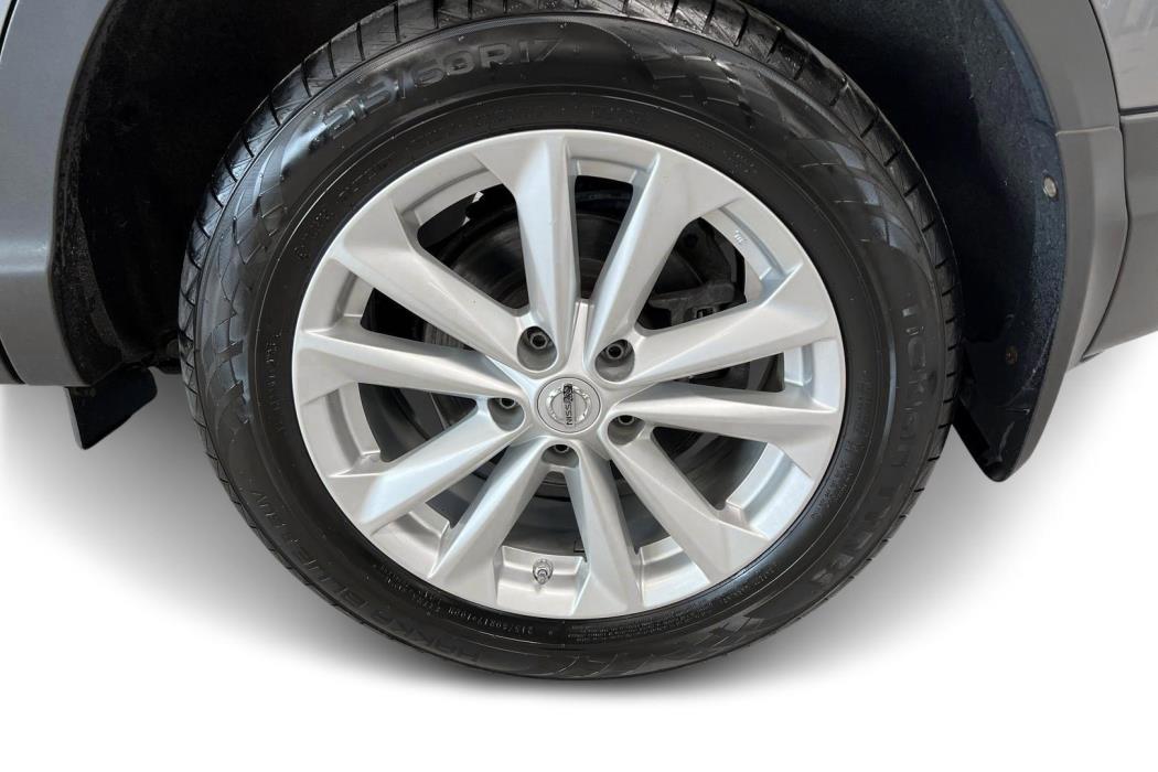 NISSAN Qashqai 2015