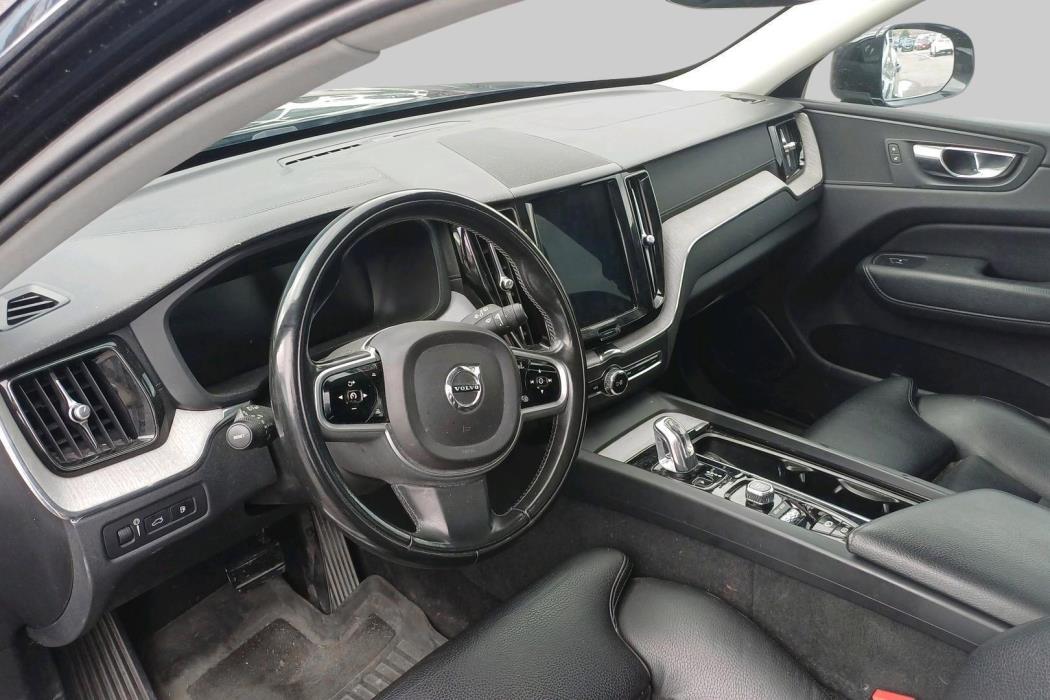 VOLVO XC60 2019