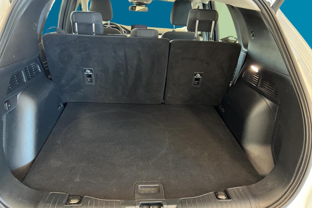 FORD Kuga 2023