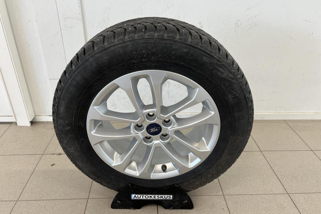 FORD Kuga 2023