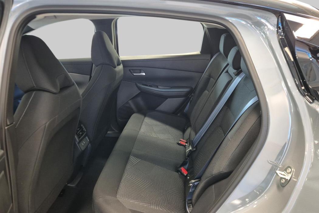 NISSAN Leaf 2026