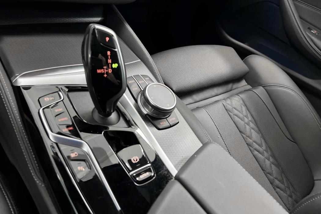 BMW 5-SARJA 2024