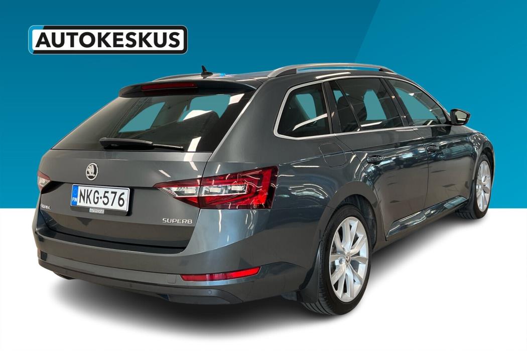 SKODA Superb 2015