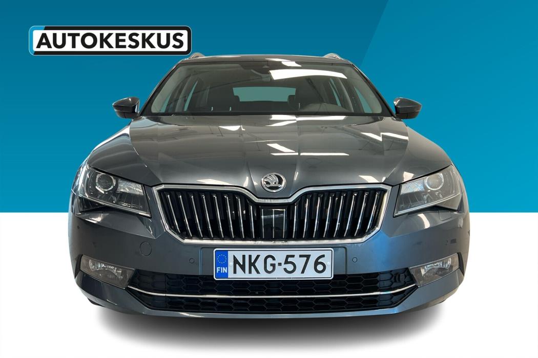 SKODA Superb 2015