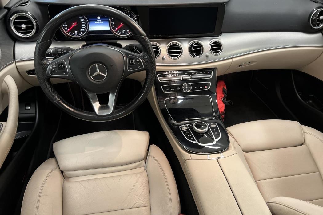 MERCEDES-BENZ E 2017