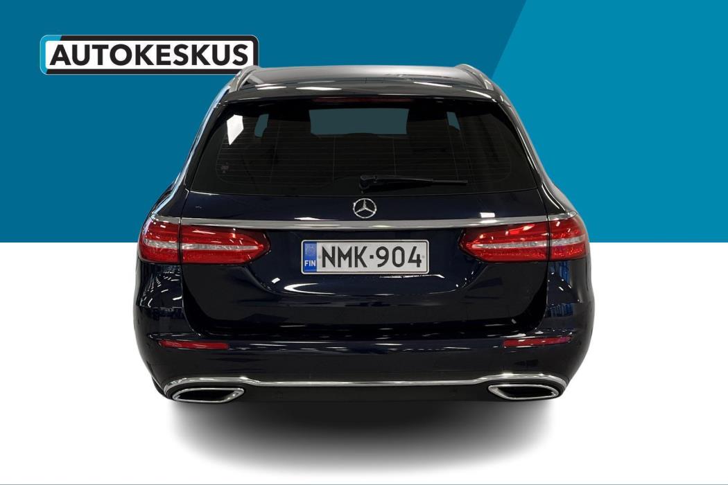 MERCEDES-BENZ E 2017