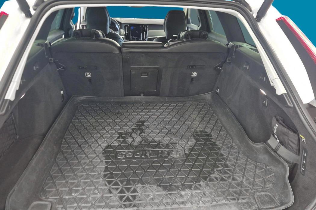 VOLVO V90 Cross Country 2019