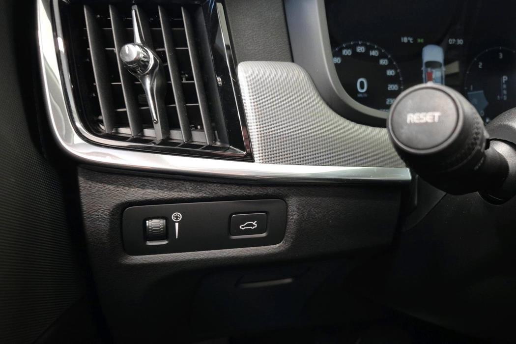 VOLVO V90 Cross Country 2019