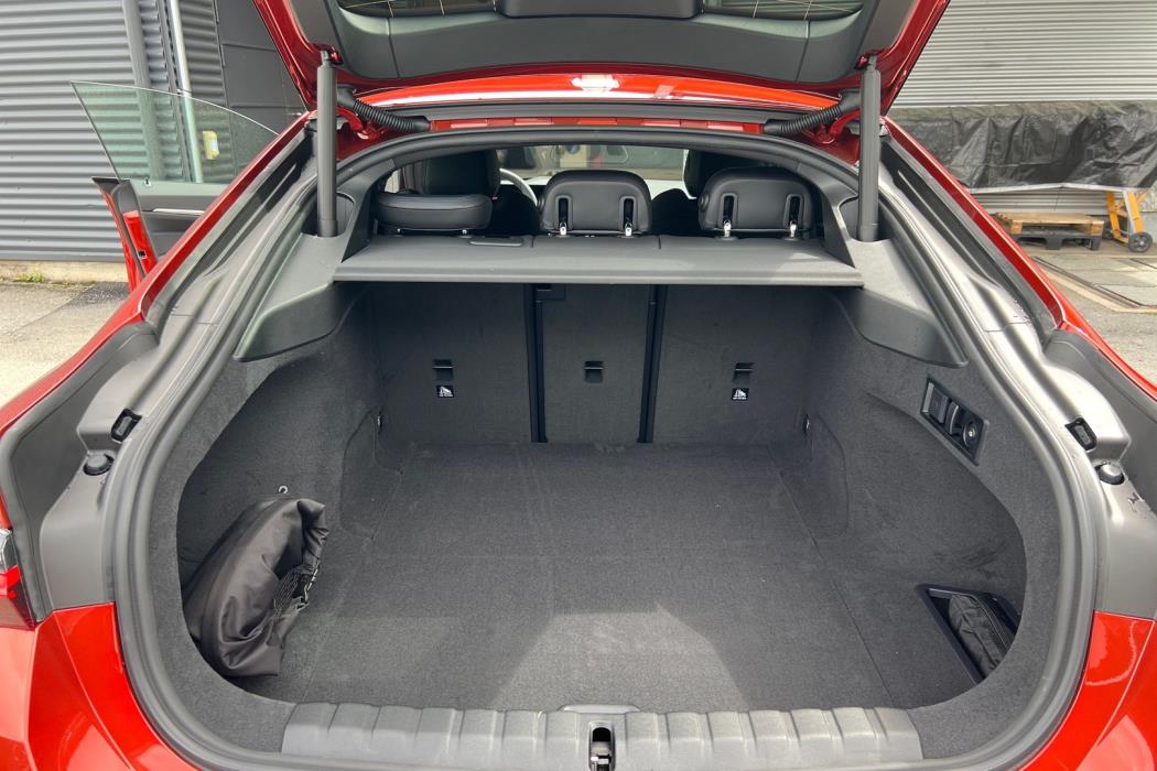 BMW i4 2023
