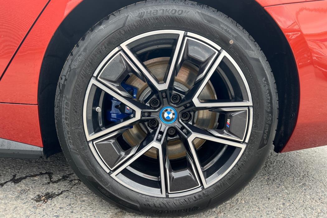 BMW i4 2023