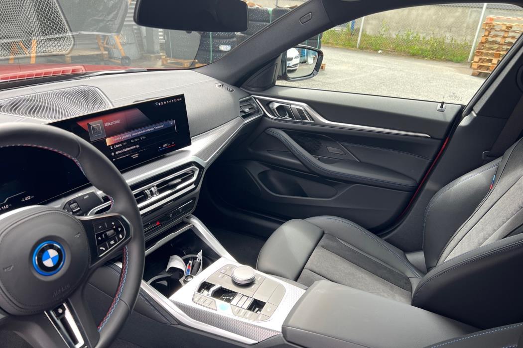 BMW i4 2023