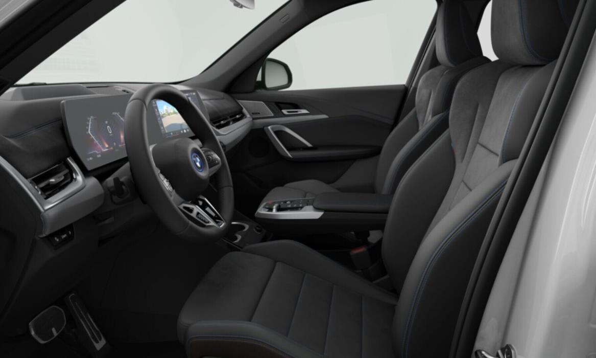 BMW iX1 2026
