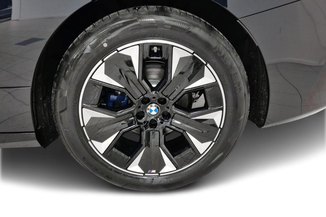 BMW iX 2026