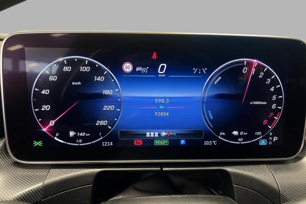 MERCEDES-BENZ C 2023