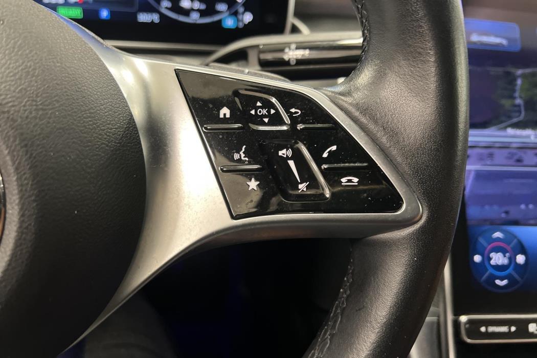 MERCEDES-BENZ C 2023