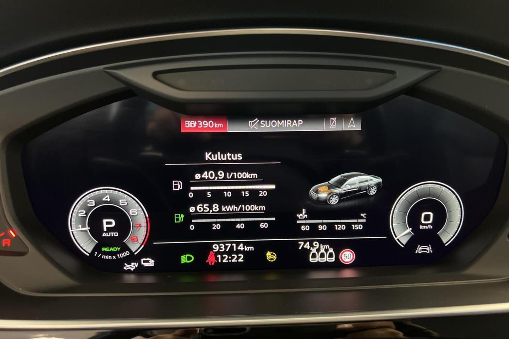 AUDI A8 2021
