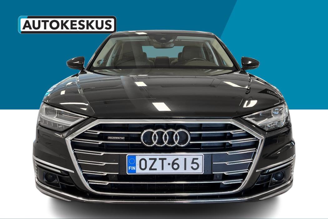 AUDI A8 2021