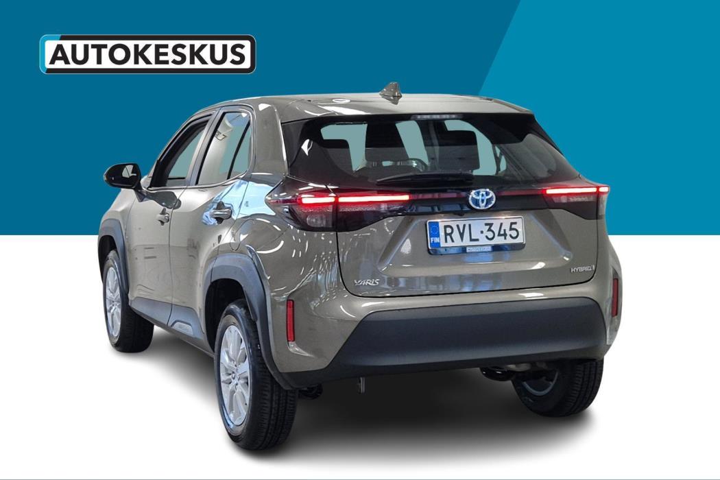 TOYOTA Yaris Cross 2023
