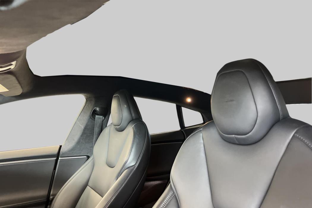 TESLA Model S 2020