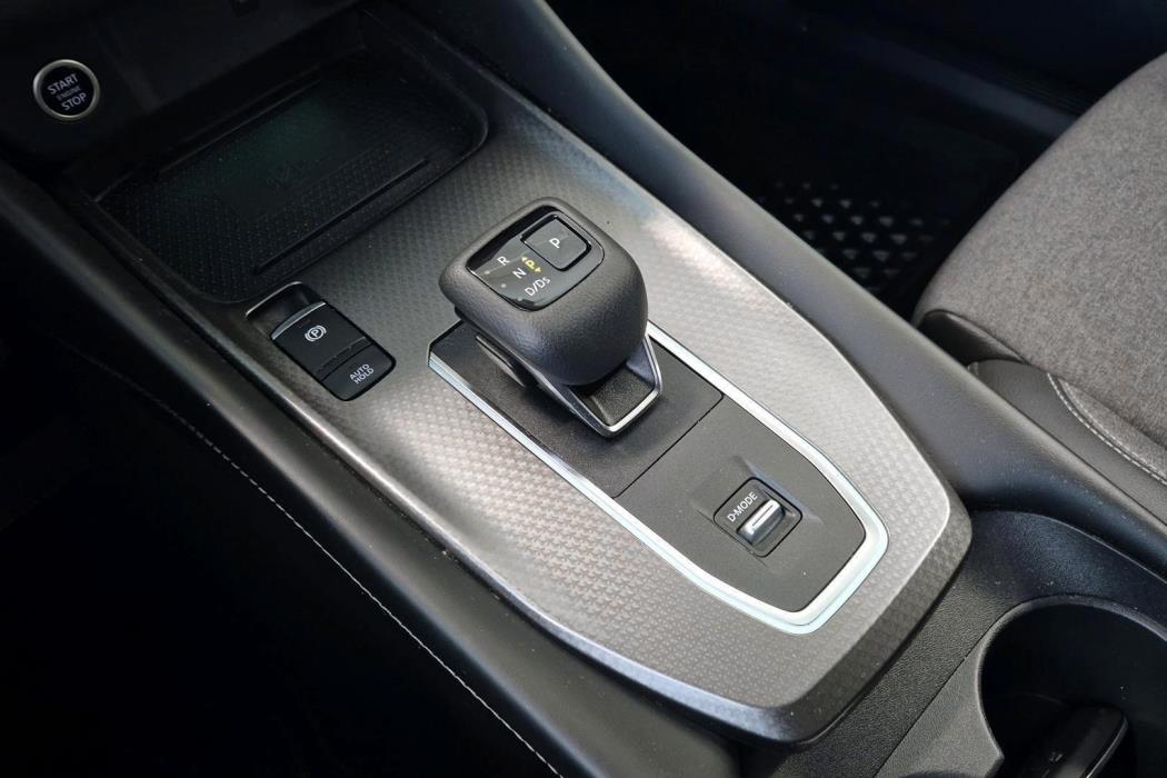 NISSAN Qashqai 2025