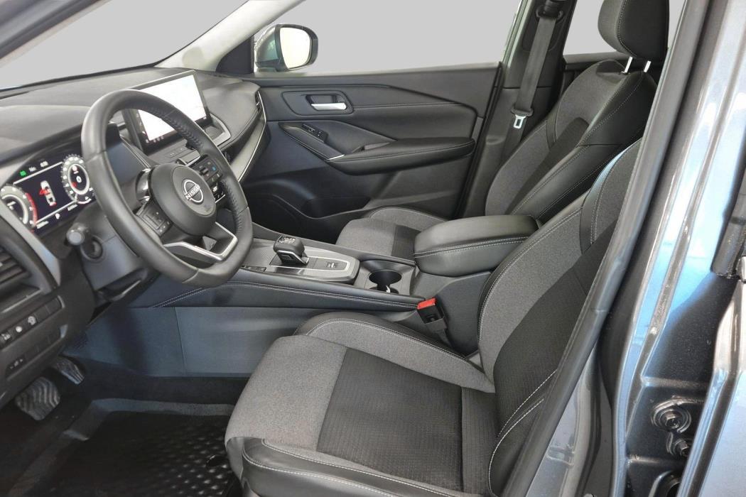 NISSAN Qashqai 2025