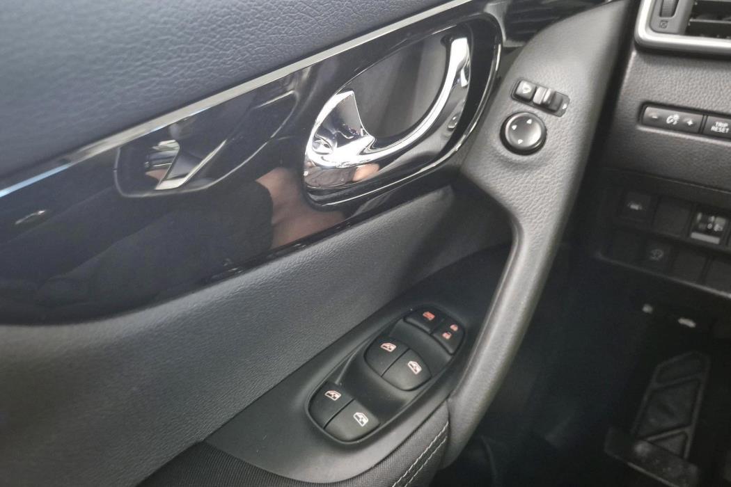 NISSAN Qashqai 2020