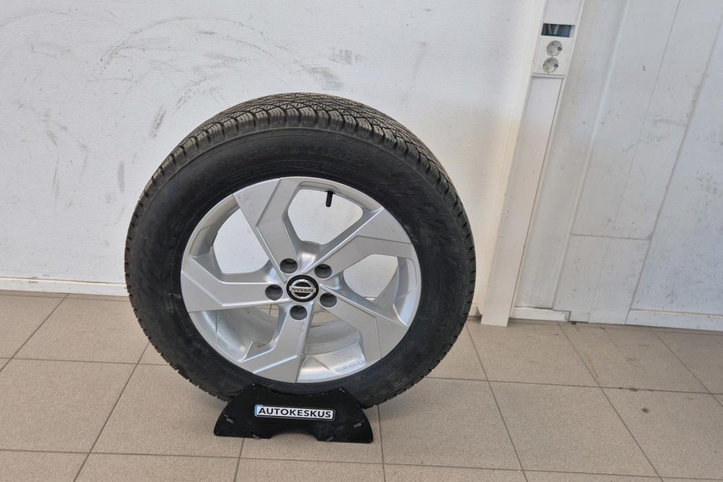 NISSAN Qashqai 2024
