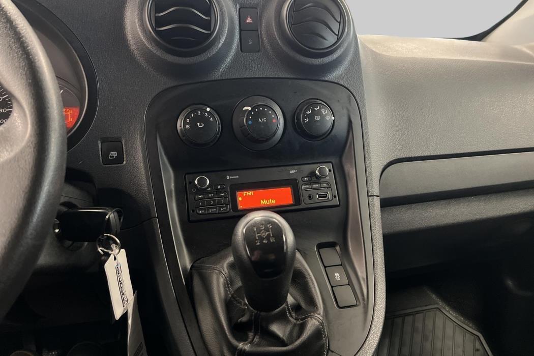 MERCEDES-BENZ Citan 2015