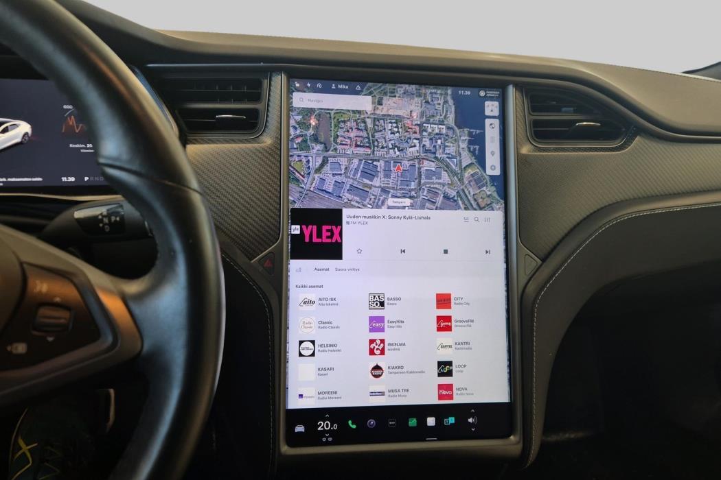 TESLA Model S 2020
