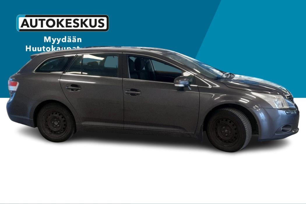 TOYOTA Avensis 2010
